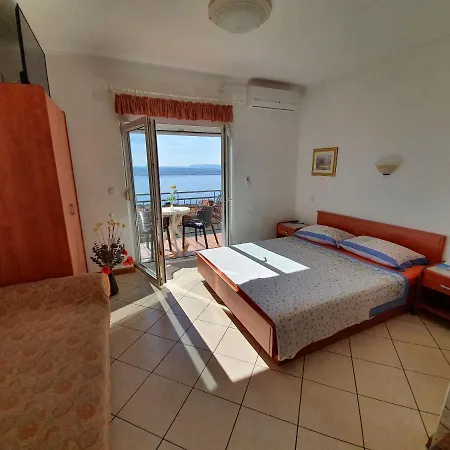 Apartment Studio Badnje *