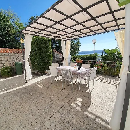 Studio Badnje Apartment Dramalj